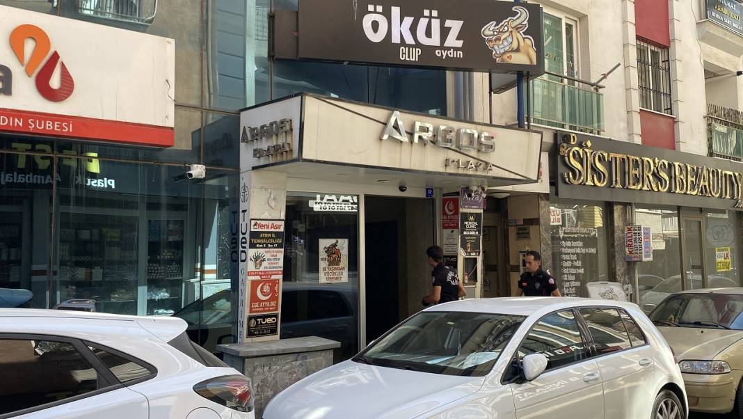 Muhtar, masaj salonunun tuvaletinde ölü bulundu 3